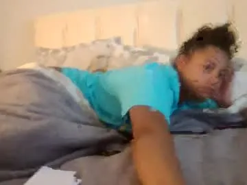 adriana318798 Image 2