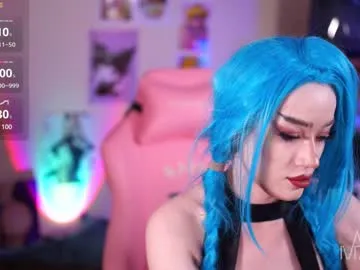 annie_may_may's Thumb Image