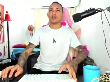 dominant_gay_xxx Image 2