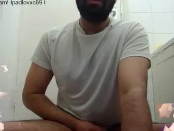 ipadlovxc69's Thumb Image