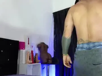 john_and_louis Image 18