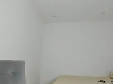 katnees_correa Image 2