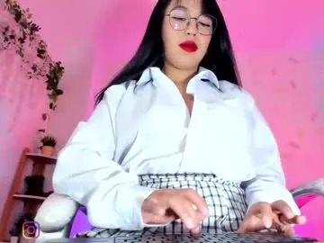 kylie_evans_18 Image 4