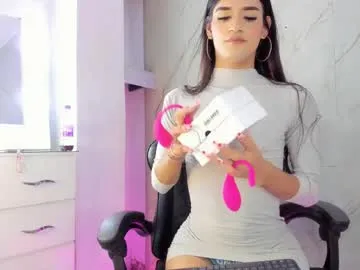 miapink_ofi_'s Thumb Image