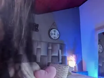 nahomicampbell_ Image 2