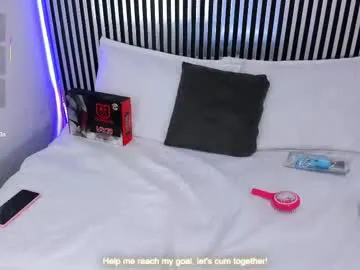 nicolee_angels Image 4