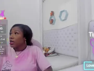 rosi_cooper Image 12