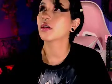 the_kitty_roxy Image 3