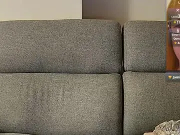 tittylandqc's Thumb Image