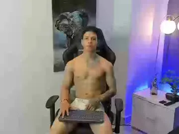 tony_petrov Image 16