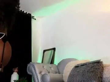 valeriebony Image 15