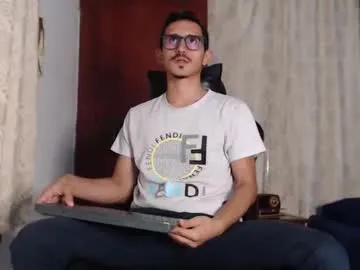 xxxhome_alonexxx Image 19