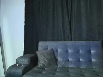 yungelitamor_ Image 11