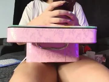 yungelitamor_ Image 17