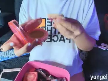 yungelitamor_ Image 8