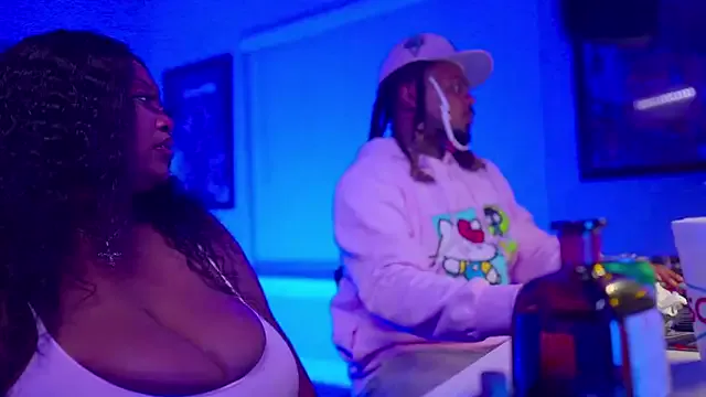 4EVAGLACIERS Image 18