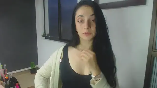 amellie_ros Image 11