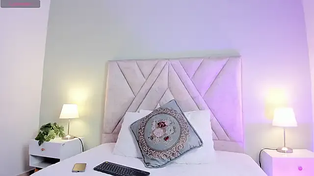 angelica_cross_ Image 17