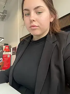 ariasbeautyx Image 3