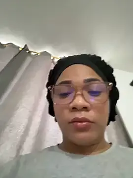 ashley_Tompson1 Image 7