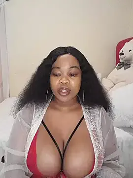 BoobQueenxx Image 2