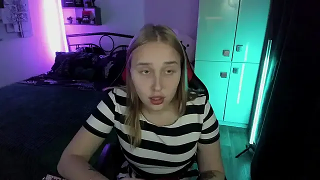 CrazyBitchInLace's Thumb Image