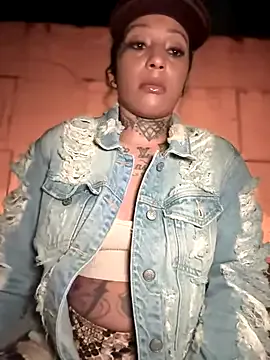 CrownedNyaries Image 18