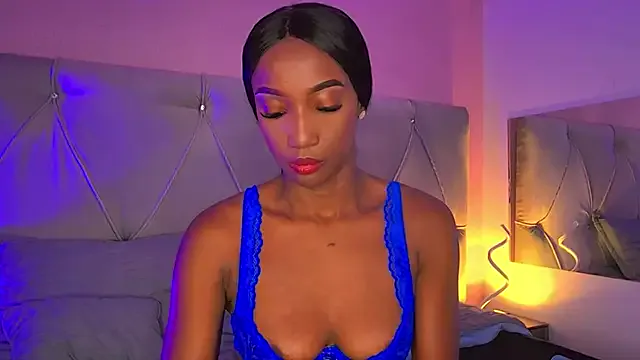 FiorelaLenin Image 5