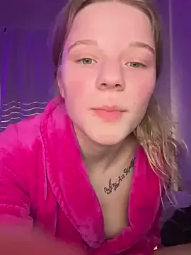 foxy_ana13's Thumb Image