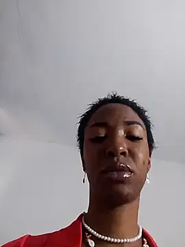 HannaTomson Image 18