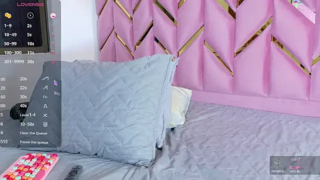 hornyhousekeeper_ Image 4