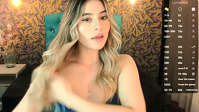 KiaraCarter's Thumb Image