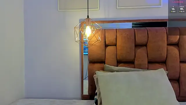 kristakinnky Image 6