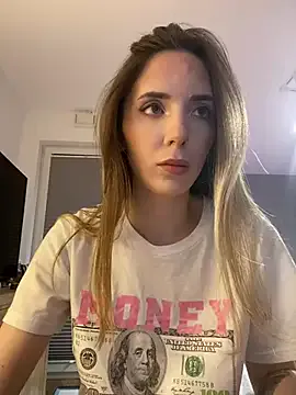 LINA_ALL_EYES_ON_YOU Image 2