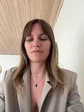 Milla__one's Thumb Image