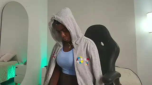 MorenaLush_Eup Image 4