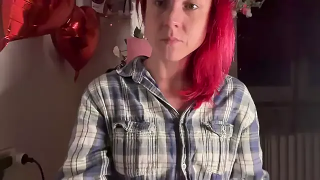 Nikky_Divine's Thumb Image