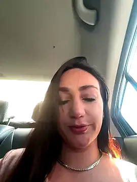 Ninabigtitied Image 10