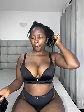 prettiepearl Image 10