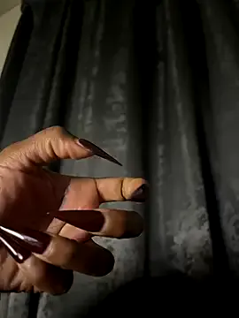 QUEEN_NOBUHLE_777's Thumb Image