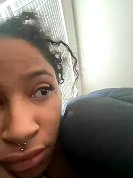 shandiloveslemonss Image 9