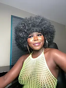 WomanNextdoor1 Image 10