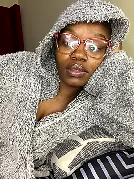 YummyMelanin117 Image 19