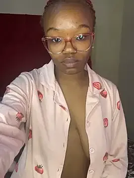 YummyMelanin117 Image 2